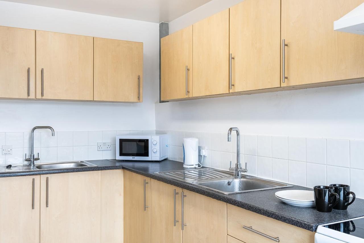 En Suite Rooms, Gillingham - Sk Экстерьер фото